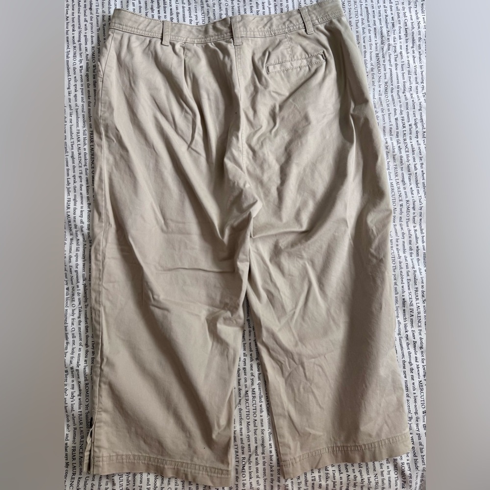 Karen Scott Women's Tan Capris
